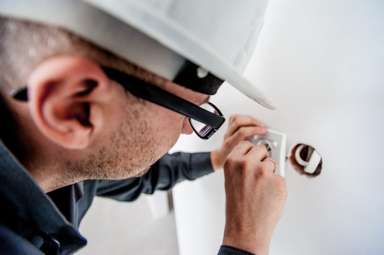 Elektra renoveren in je woning? Zo pak je dat aan!